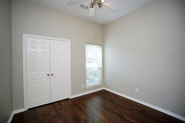 Building Photo - 6330 Diamond Rock Dr