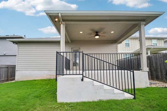Building Photo - 10213 Forest Grove Dr