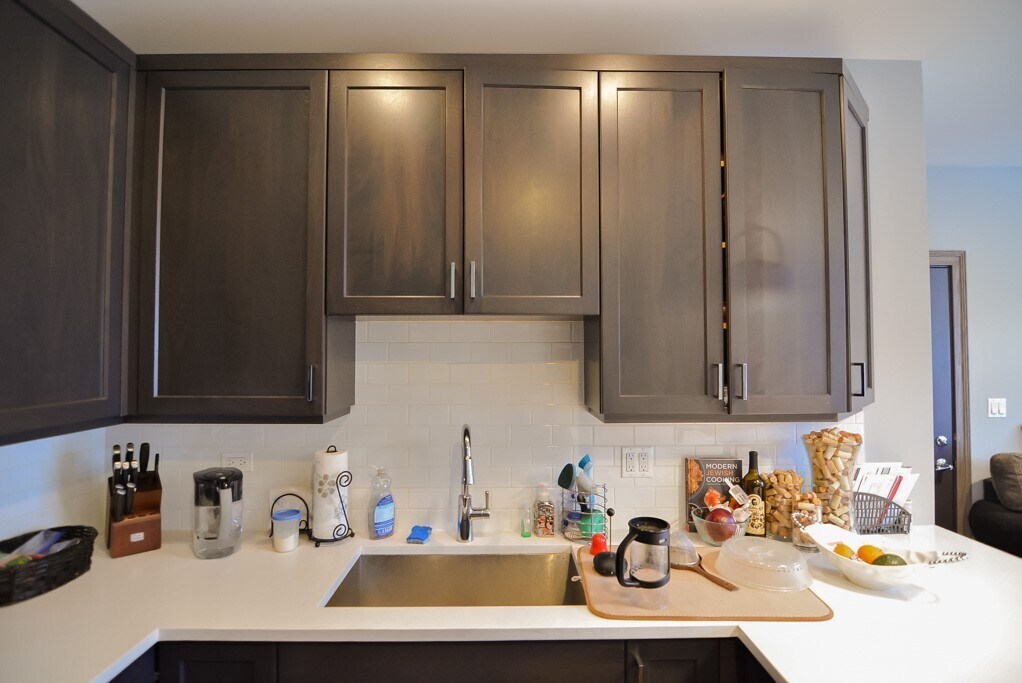 Building Photo - 4312 N Ashland Ave