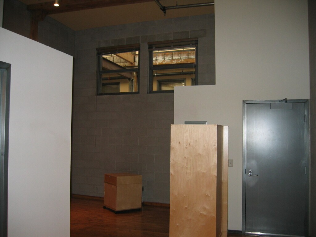 Building Photo - 801 Washington Ave N