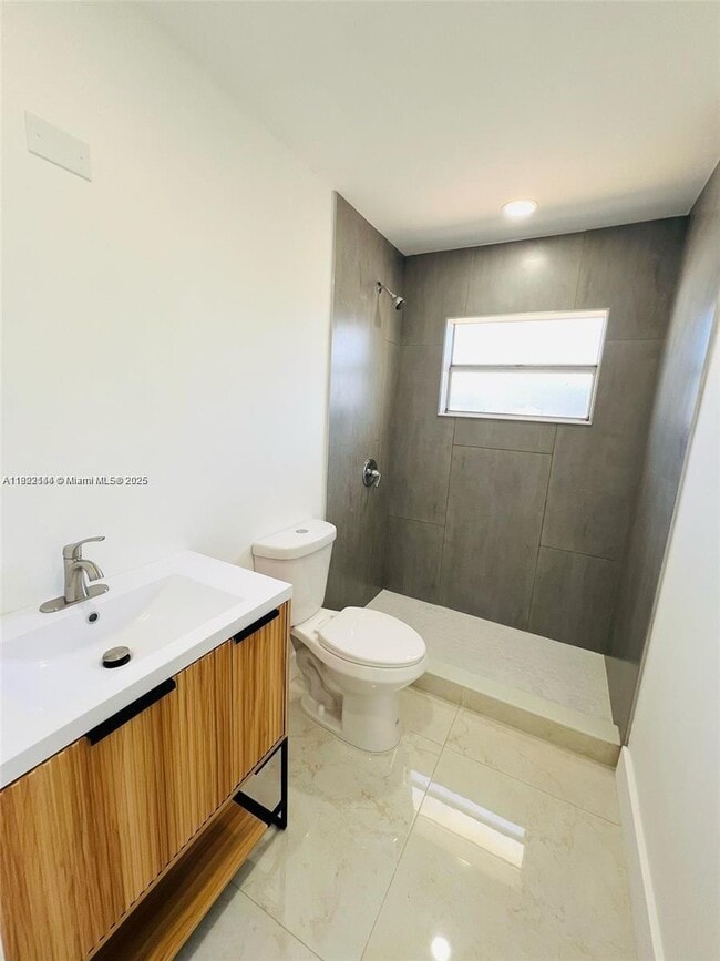 Building Photo - 26045 SW 131st Ct