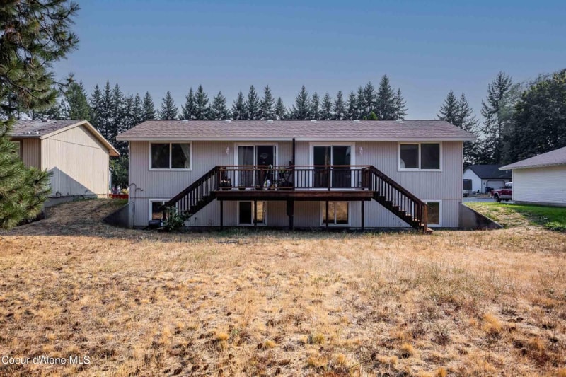 Building Photo - 919 E Spruce Ave