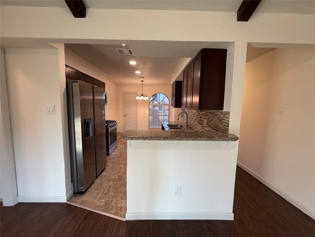 Building Photo - 9215 Loren Ln