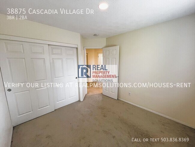 Building Photo - 38875 Cascadia Village Dr
