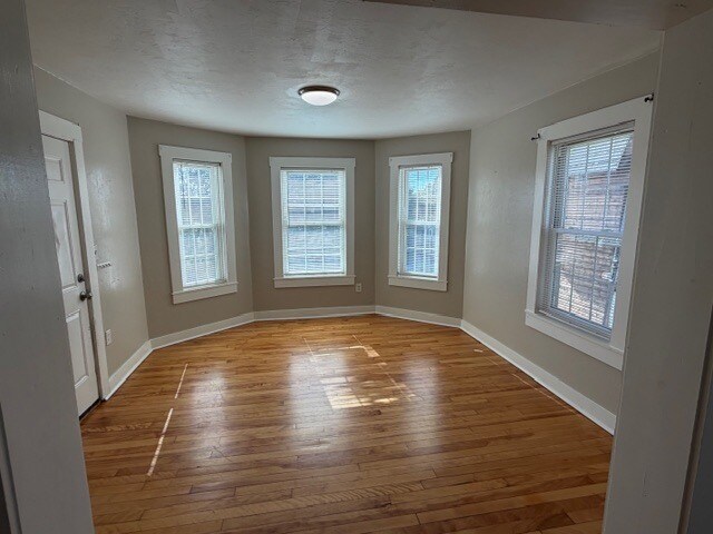 Building Photo - 161 Cambridge St