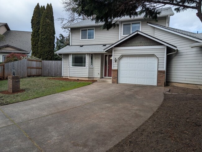 Building Photo - 3-Bedroom, 2.5-Bath Home Close To River Road In Eugene!