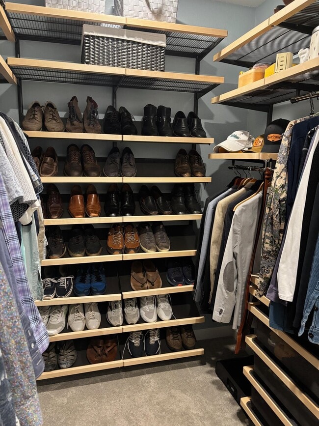 Building Photo - 2282 Solace Vis