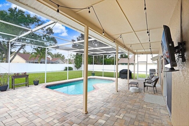 Building Photo - 16906 Equestrian Trail