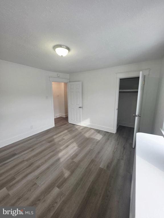 Building Photo - 6965 Clinton Rd