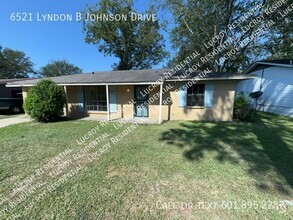 Building Photo - 6521 Lyndon B Johnson Dr