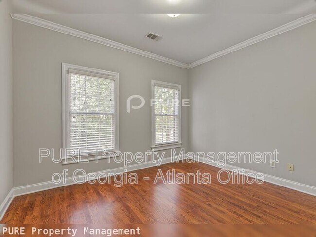 Building Photo - 410 Wilfawn Way