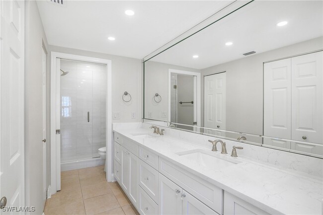 Building Photo - 832 Tanbark Dr
