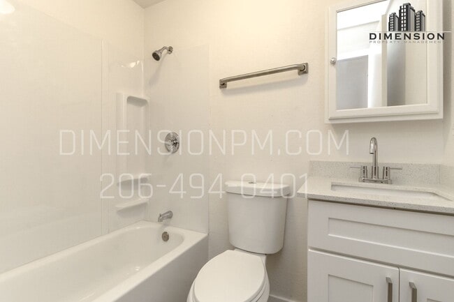 Building Photo - 1014 S State St