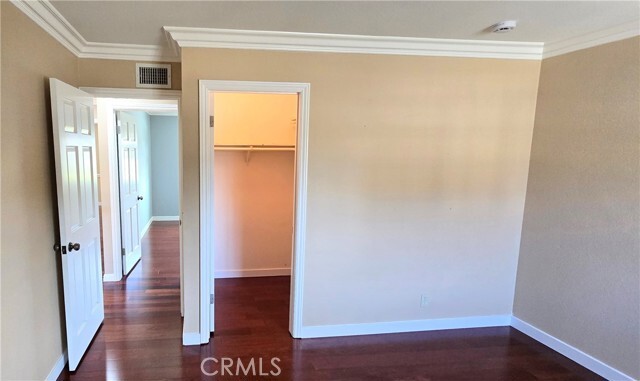 Building Photo - 1400 Post