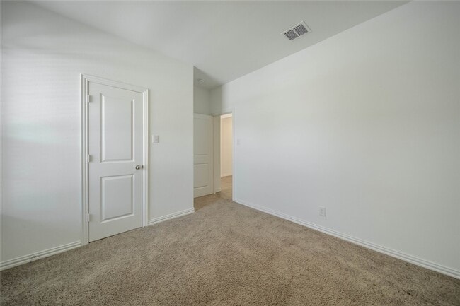 Building Photo - 5929 Priory Dr