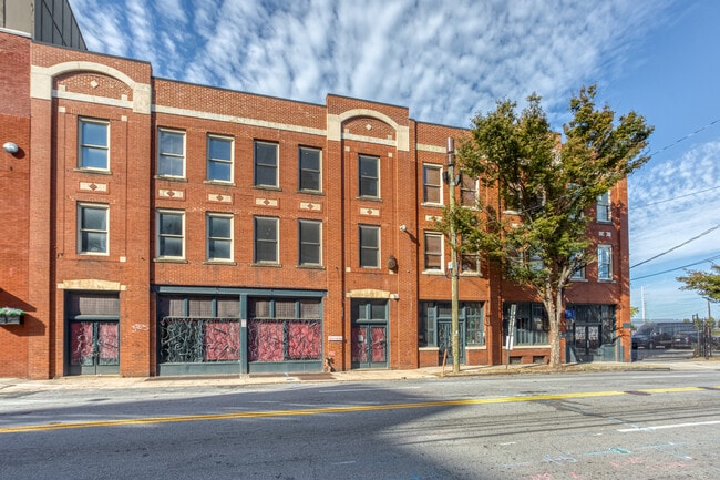 Building Photo - 342 Marietta St NW
