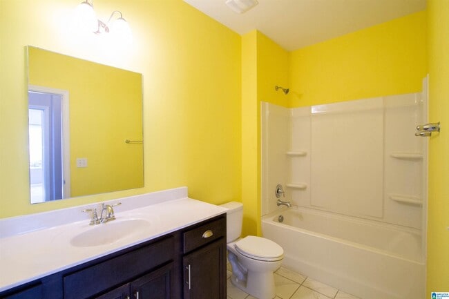 Building Photo - 1068 Aronimink Dr