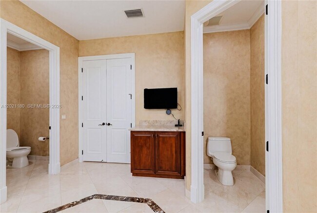Building Photo - 7290 Lemon Grass Dr