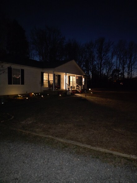 Building Photo - 124 Holshouser Rd