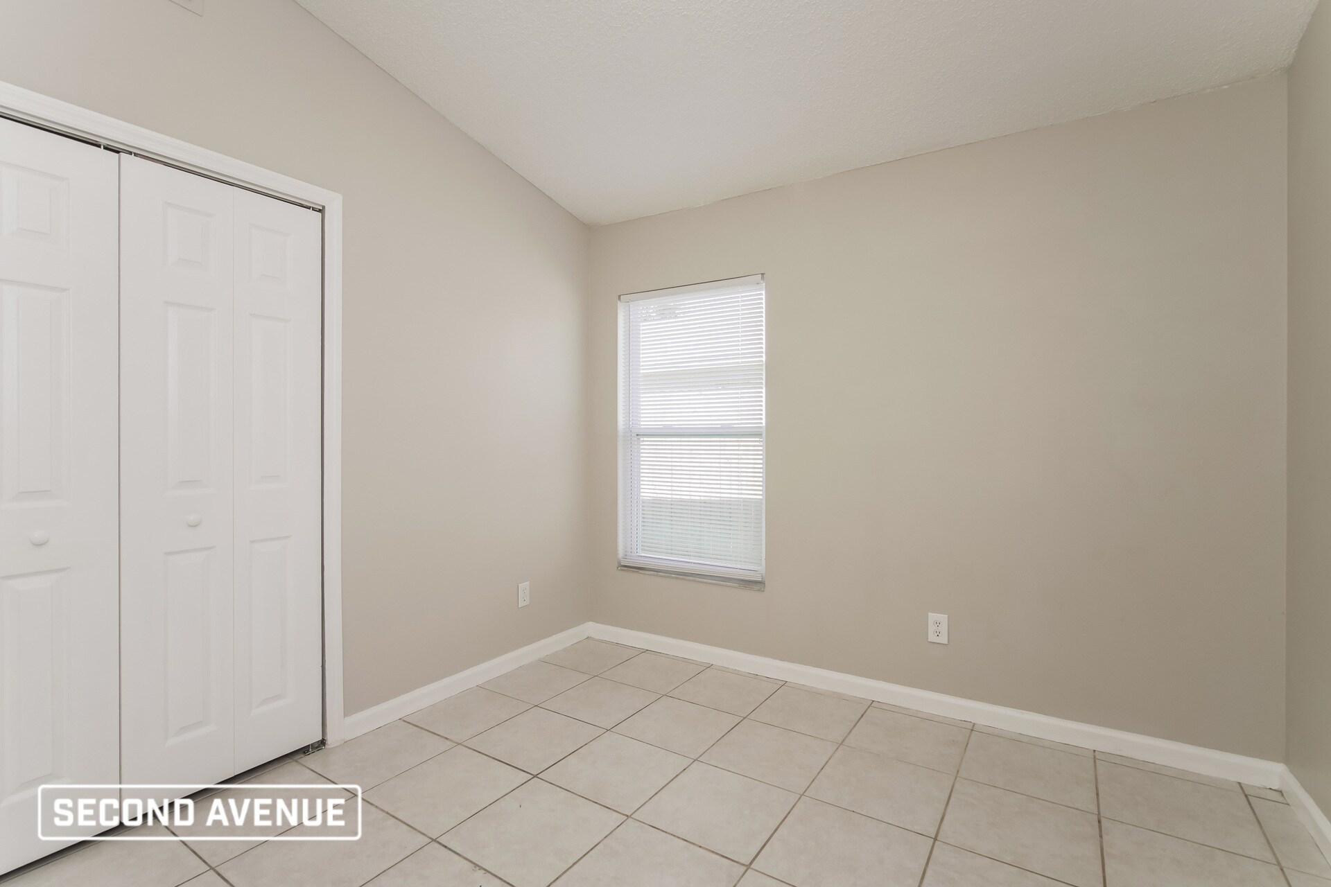 Building Photo - 1914 Teaberry Ct