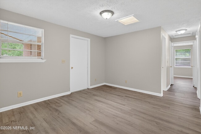 Building Photo - 4257 Packard Dr
