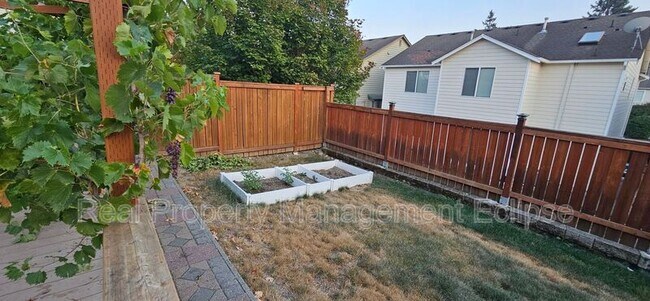 Building Photo - 17825 SE 259th Pl