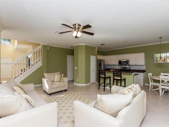 Building Photo - 5119 Heron Ct
