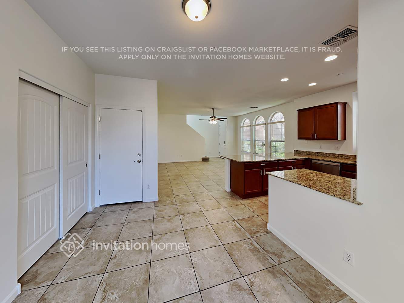 Building Photo - 1407 S Moccasin Trail