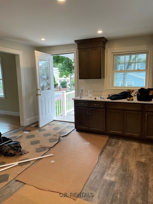 Building Photo - 144 Summer St