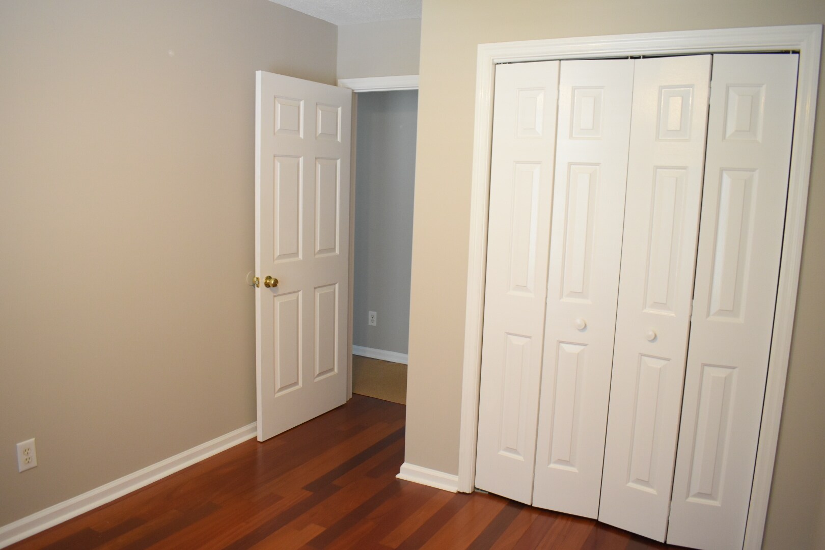 Building Photo - 4824 Weybridge Ln