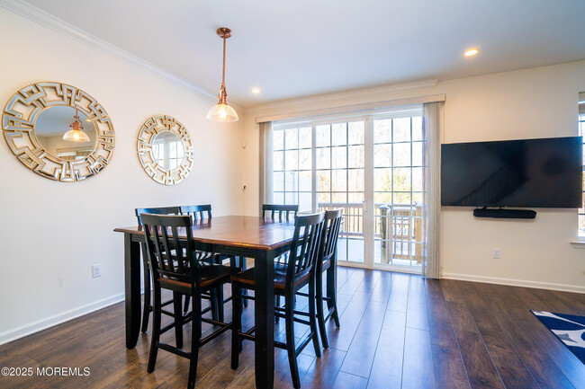 Building Photo - 50 Periwinkle Dr