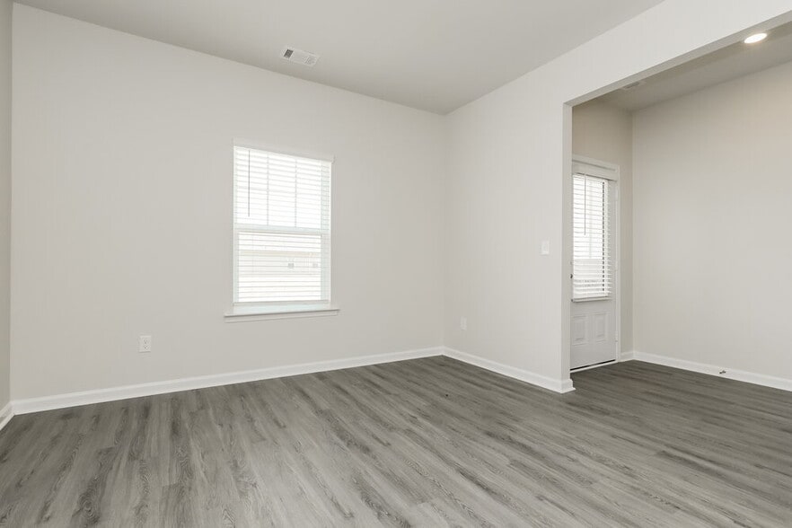 Building Photo - 1448 Sodbuster Dr