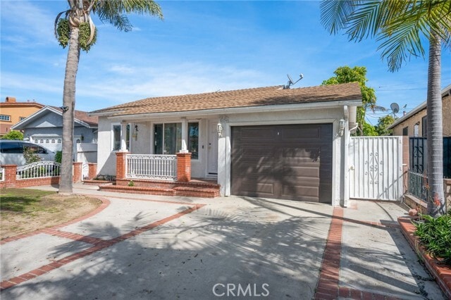 Building Photo - 1136 Cary Ave