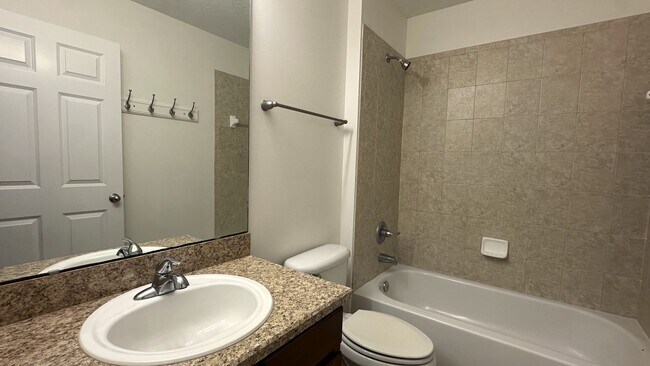 Building Photo - 86134 Venetian Ave