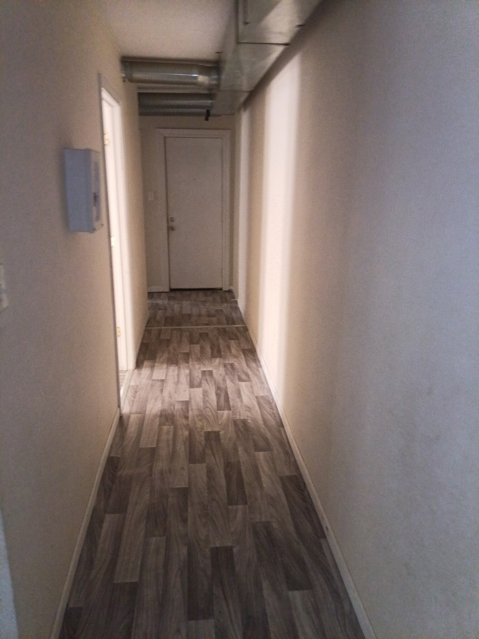 Building Photo - 706 W Prairie Ave