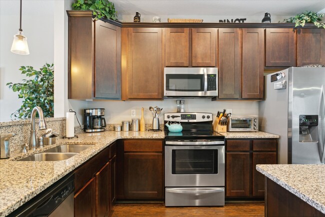 Building Photo - 105 Prosperity Ct
