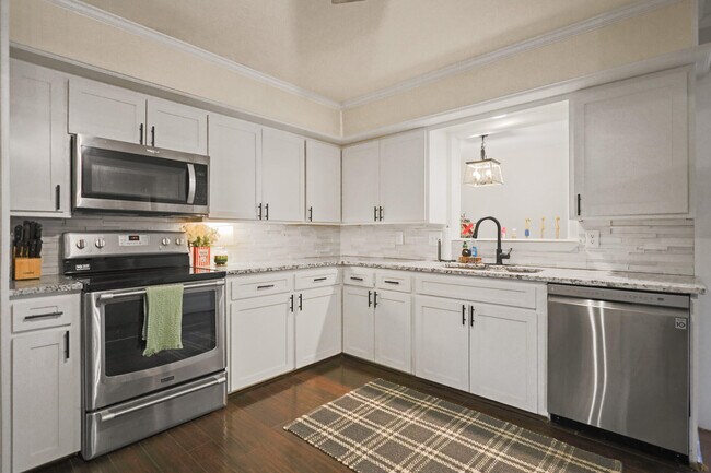 Building Photo - 4302 42nd St