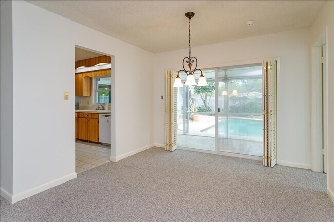 Building Photo - 1192 Lady Susan Dr
