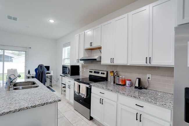 Building Photo - 2830 Lingo Ln