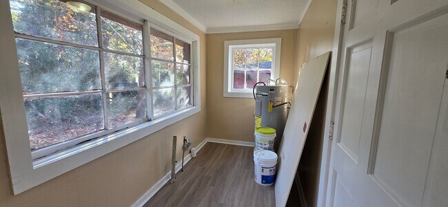 Building Photo - 2108 Hill St NW