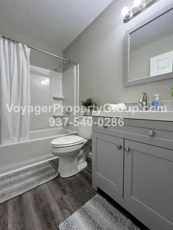 Building Photo - 18 Carma Dr