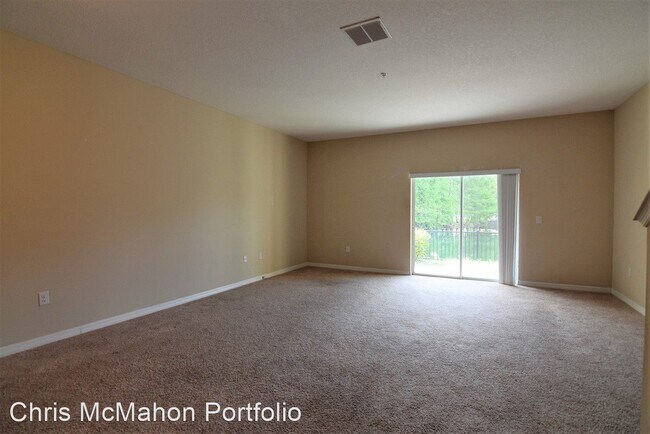 Building Photo - 10618 Regent Square Dr