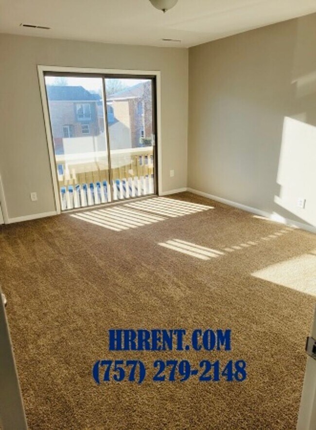 Building Photo - NEWLY Renovated 3 Bedroom 2.5 Bathroom Townhome located in the Mears Corner area of Virginia Beach!