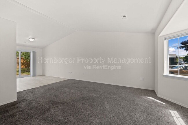 Building Photo - 12714 W 9th Ave