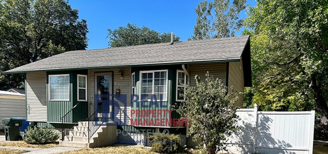 Building Photo - 635 N 14th