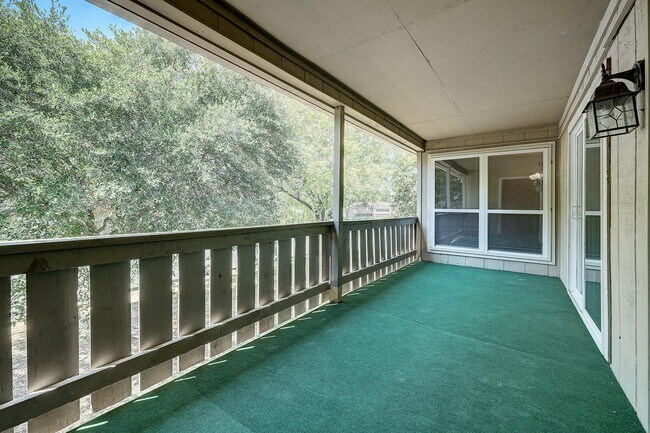 Building Photo - 5005 Georgi Ln