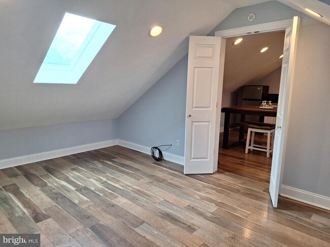 Building Photo - 9078 Knoll Run Ln