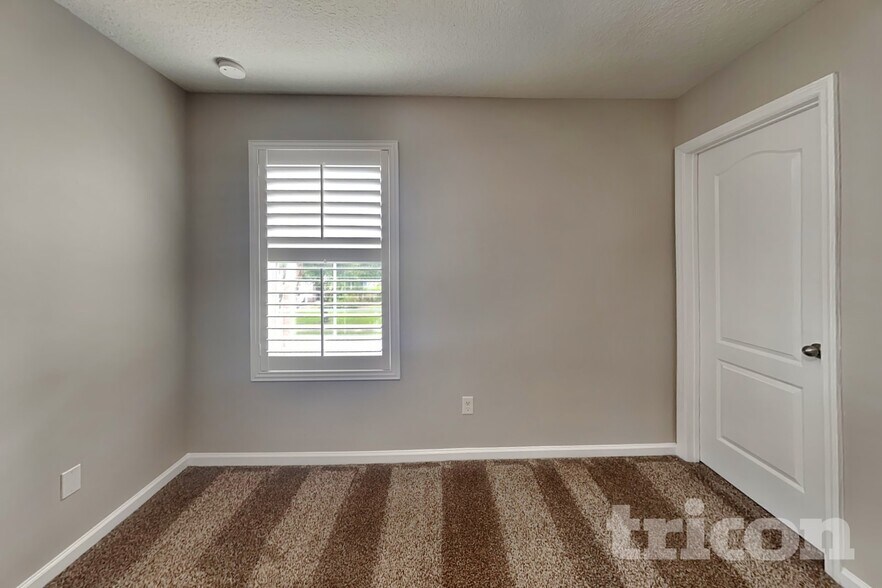 Building Photo - 99 Mission Trace Dr