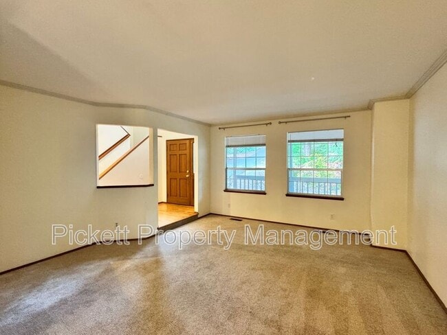 Building Photo - 10738 Jetty Pl NW