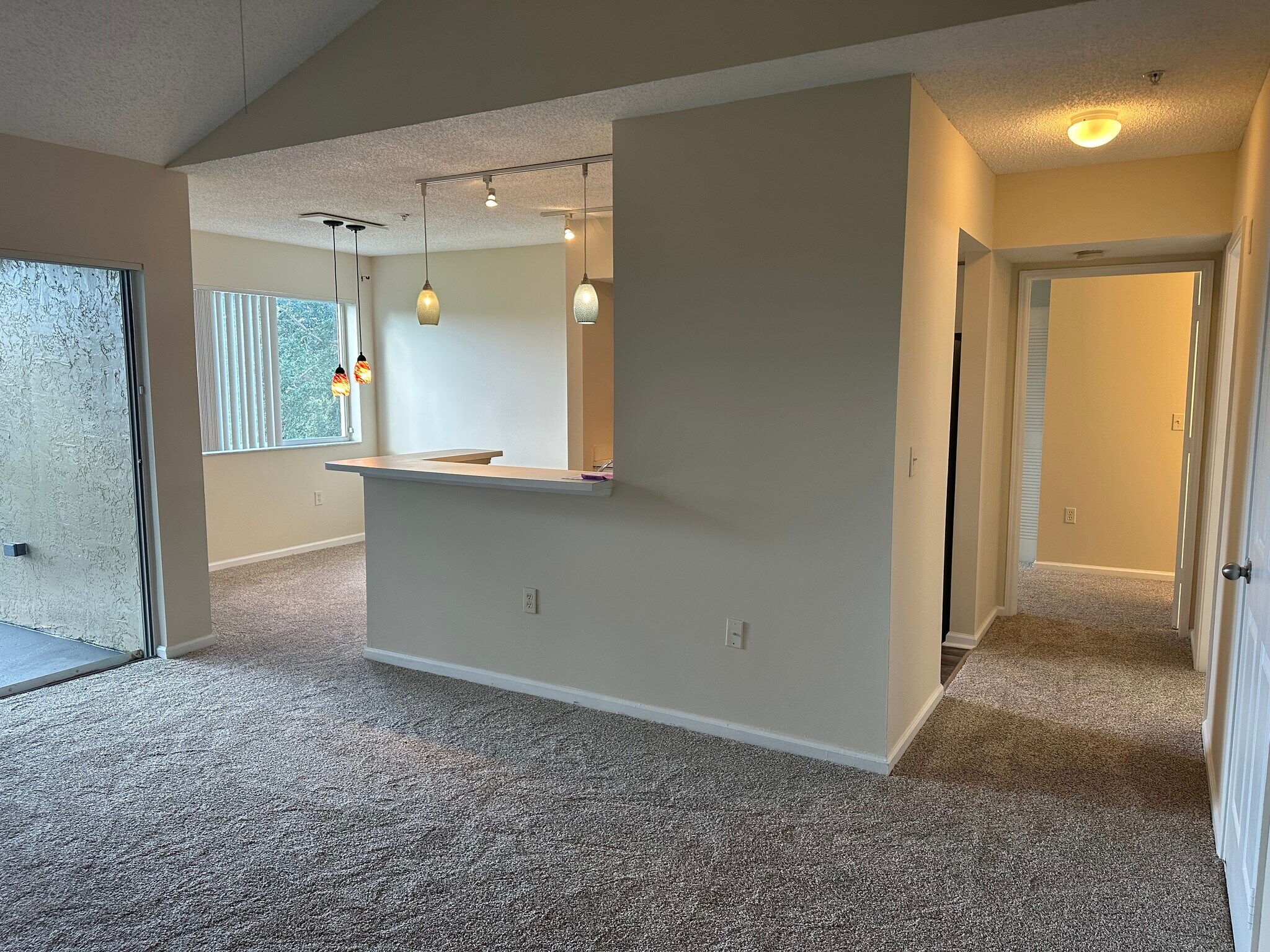 Building Photo - 266 Village Blvd